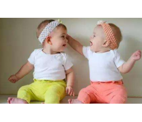 2020年吉祥平安的双胞胎宝宝名字大全，双胞胎好听名字