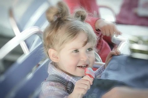 属鸡2022年生虎宝宝好吗，属鸡生什么属相的孩子好