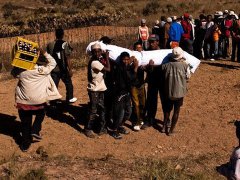 周公解梦梦见抬死人是什么意思