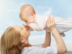 周公解梦梦见抱着婴儿是什么意思