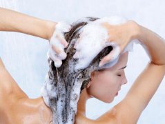 周公解梦梦见别人洗头是什么意思