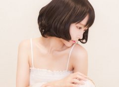 面相看亲缘淡薄