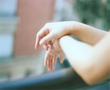 如何看子女缘分凑成“好”手相