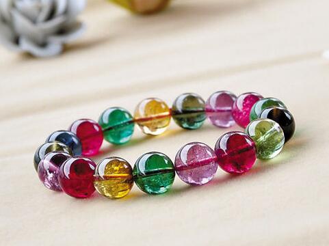 碧玺的功效和作用碧玺手链戴哪只手好 起名网