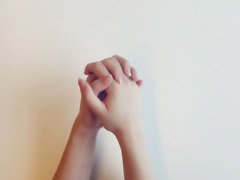 女人手相智慧线分叉