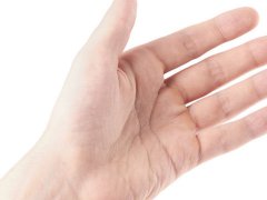 女人假断掌纹如何