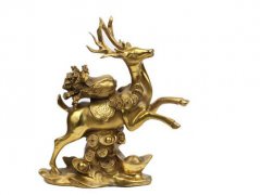 家里放鹿摆件好吗