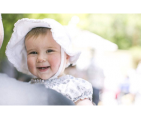 草字头寓意好的字女孩2020年版，起名时应当注意的事宜