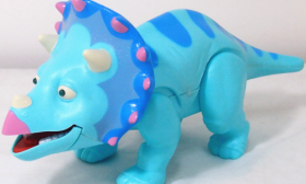 属龙人43岁的桃花劫 减少不必要社交就可化解