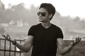 1999年属兔人2021年幸运色，22岁属兔2021年开运颜色