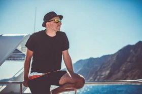 能让水瓶男哭的星座女，谁把他们吃得死死的