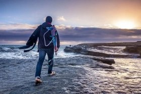 水瓶死在哪个星座上，乖乖束手就擒被虐