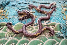 88年属龙人2023年的爱情运，88年龙怎么提升感情运势